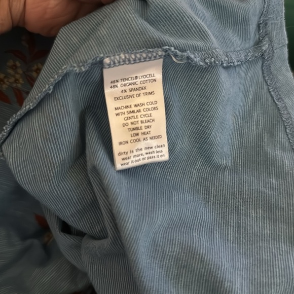 Toad & Co wrap blue floral wrap dress size medium - Picture 4 of 5